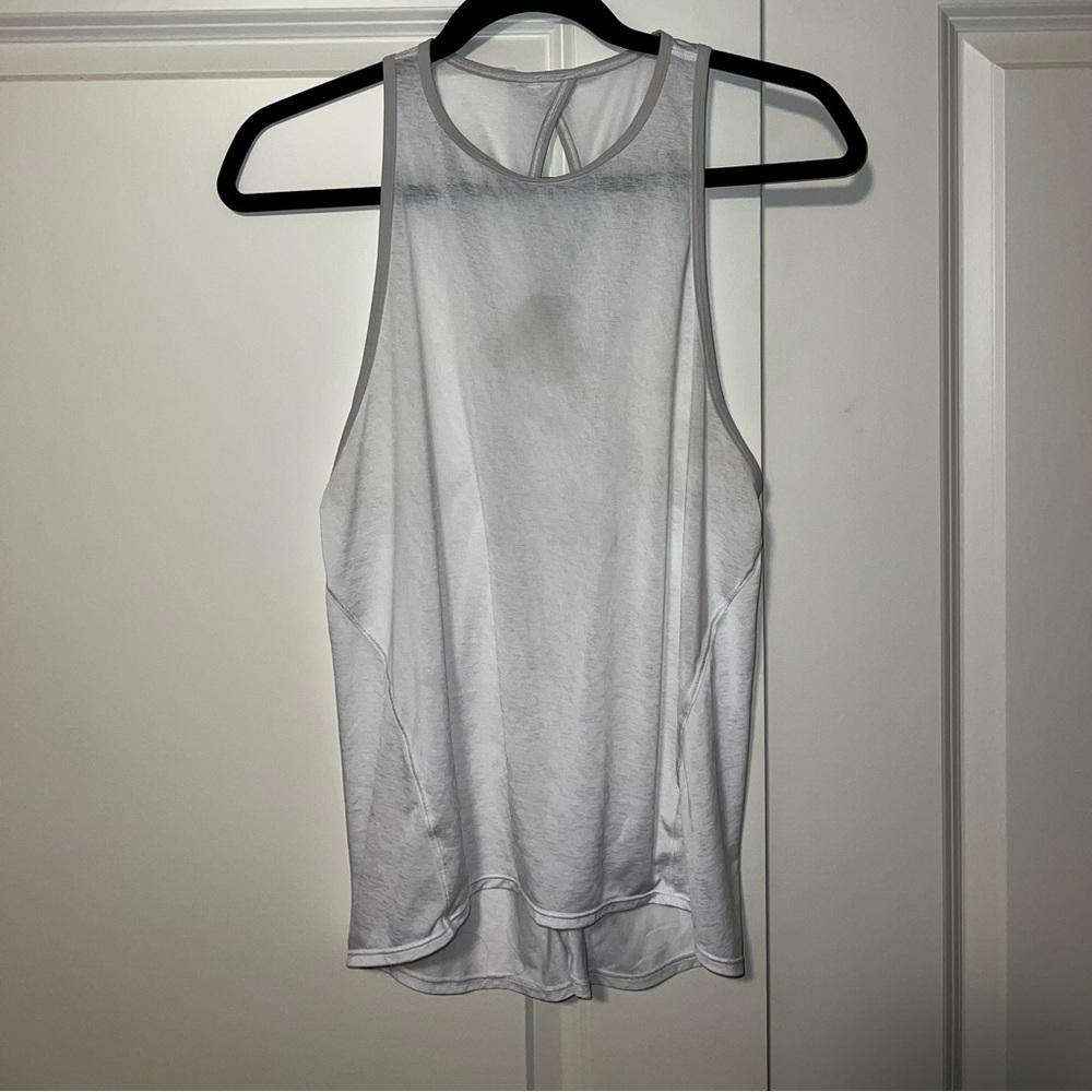 Lululemon nike workout tops